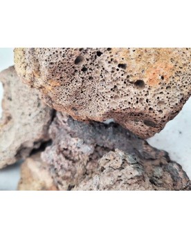 Roches volcaniques brun fonce 3 a 10 cm